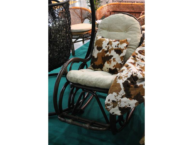 мебельная выставка москва: кресло-качалка в Пензе